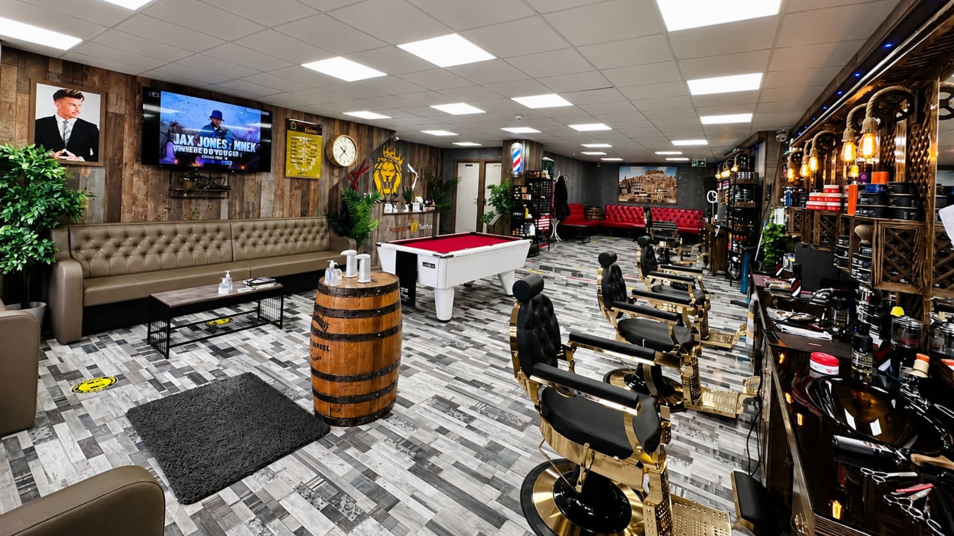 KARIZMA Turkish Barber home hero